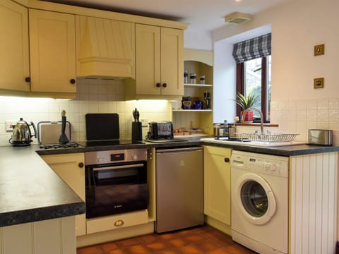 Kitchen | Garden Cottage, Sabden, near Clitheroe