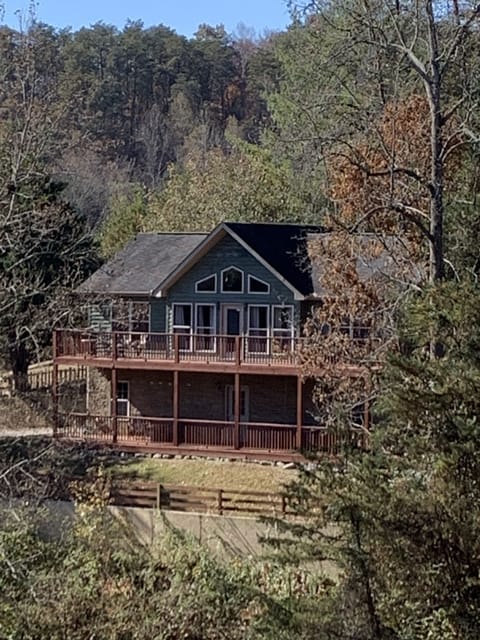 Gray Wolf Lodge, in the forested foothills of the Smoky Mountains