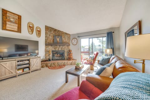 Fraser Vacation Rental | 2BR | 3BA | 1,103 Sq Ft | Stairs Required