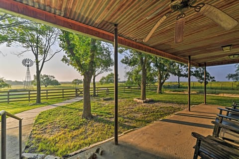 Front Porch | Country Views