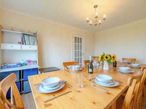 Dining room | Seaglass House, Beadnell