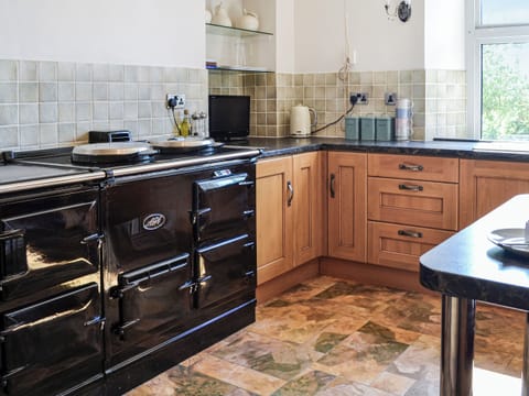 Kitchen | Repentance View, Annan