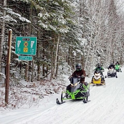 Snow and ski sports