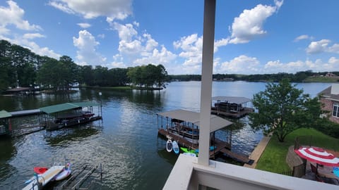 The cove off the main channel is quiet and calm. Perfect for kayaking or fishing