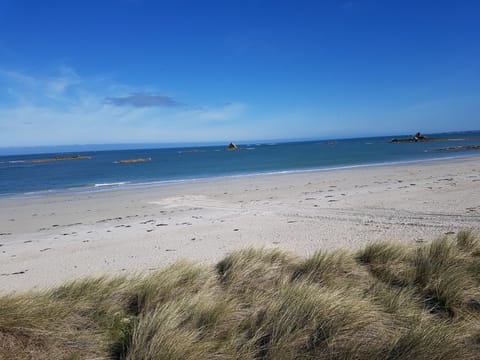 Beach nearby, beach towels