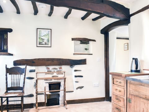 Kitchen/diner | Stable Cottage - Yew Tree Cottage & Stable Cottage, Windermere