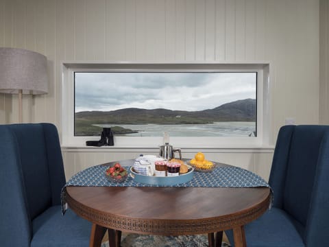 Dining room | Uig Bay Cottage, Crowlista
