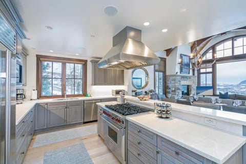 4.01-mountain-village-aspens-at-courcheval-kitchen-2-edit