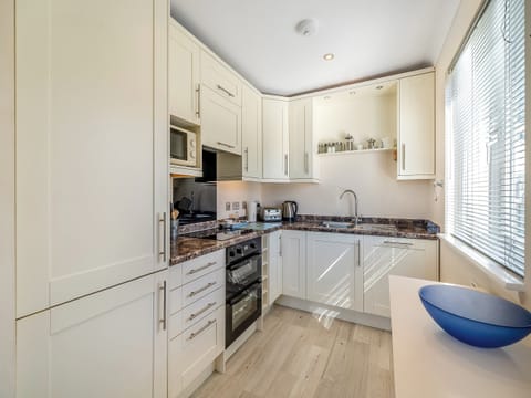 Kitchen | Bowness Oaks, Bowness on Windermere