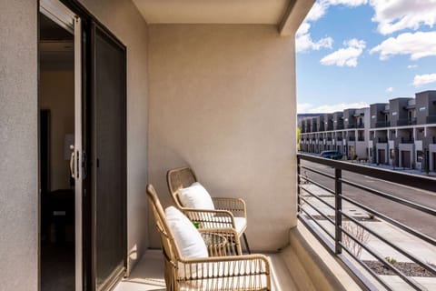 Front balcony (there are two)