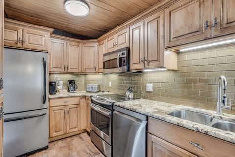 Fully remodeled kitchen