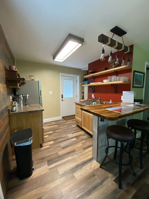 Marriott’s finest suites may have a kitchenette this cool. But probably not.