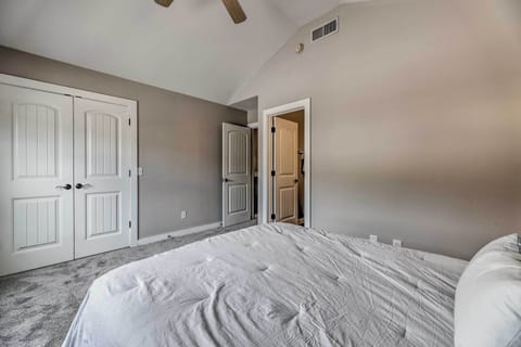 Bedroom 2 | En-Suite Bathroom