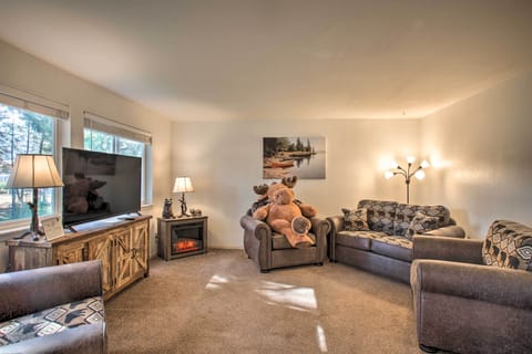 Couer D'Alene Vacation Rental | 3BR | 2.5BA | Bedroom Access via Stairs
