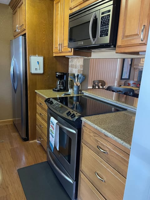 Full sized appliances