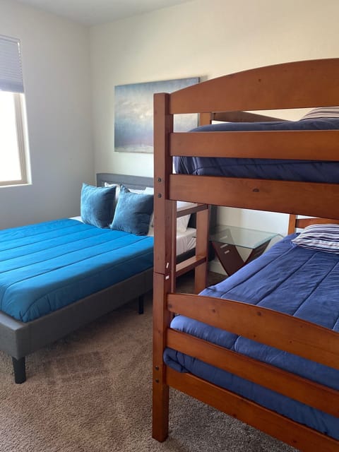 queen bed #3 with twin over twin bunk