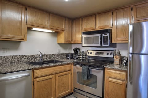 Full Kitchen with Bar Seating