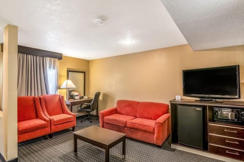 SNK-Suite King Non-Smoking image 4