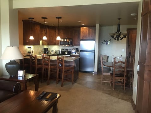 State of the Art Kitchen and Dining Area