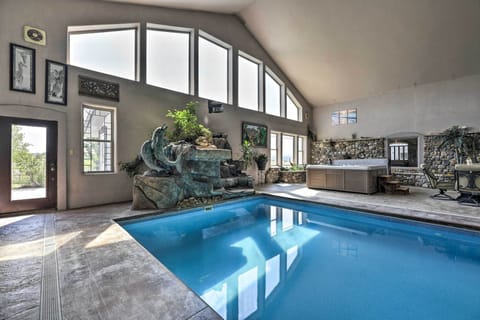 Durango Vacation Rental | 3BR | 4BA | 8,500 Sq Ft | Free WiFi | Step-Free Access