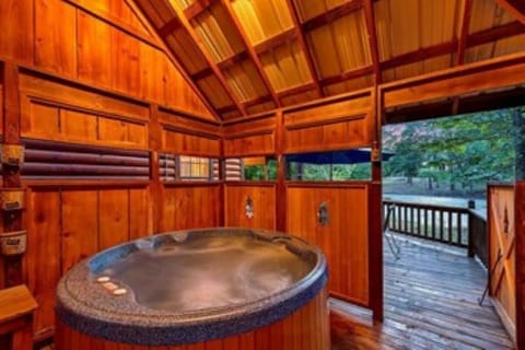 Enclosed and covered hot tub. You can enjoy on a rainy or cold day.