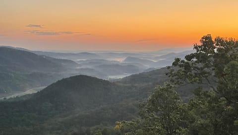 Smoky mountain sunrise early Fall