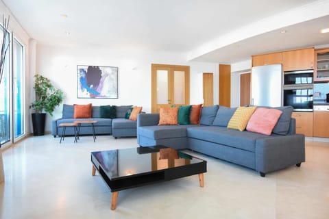 Miami Vibes 2BR in ISROTEL by HolyGuest Appartement in Tel Aviv-Yafo