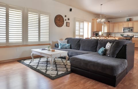 Living Room, TV w/ Netflix, + other apps, gas fireplace, games, books, DVDs