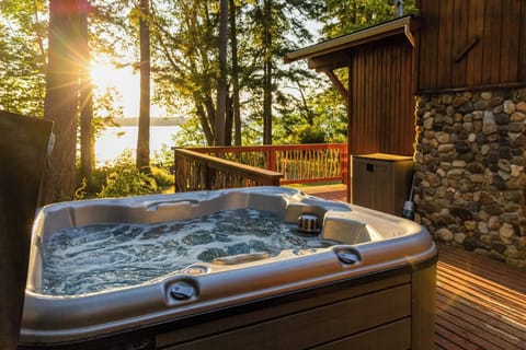 Anderson Island Vacation Rental | 3BR | 2BA | 1,200 Sq Ft