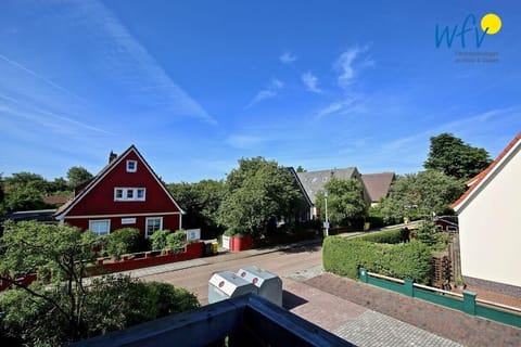 Experience relaxation and luxury in "Haus Lisa-Marie" vacation apartment 2! Apartment in Friesland