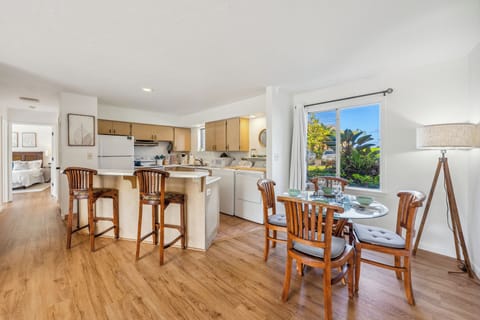 Kitchen and Dinning area