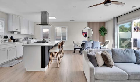 * No Occupancy Tax
* No Airbnb Service Fee
* No Hidden Fees
* On-site Washer & Dryer
* Free Parking
* Responsive Host