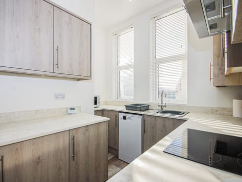 Kitchen | Salty Towers, Saltburn-by-the-sea