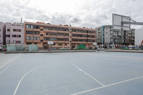 Sport court