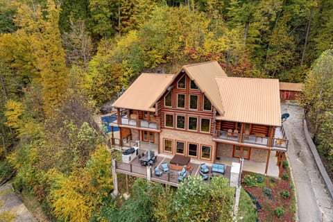 Our mountain top getaway. 3 Stories of solid log construction. Perfect for large family groups, couples retreats and reunions.
