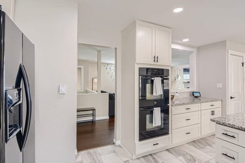 Kitchen with living room and mountain view