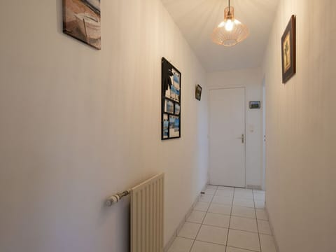 Furniture, Bed, Interior Design, Bedroom, Wall, Bed Sheet, Room, Bedding, Wood, Flooring