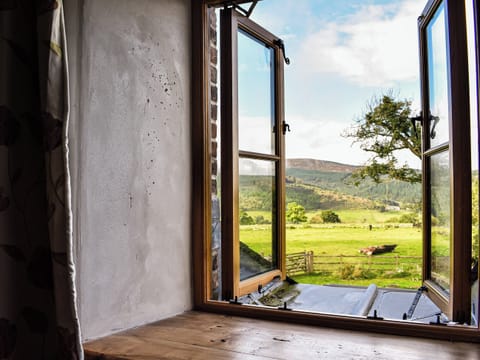 View | Nant Y Crogwyn, Penmachno