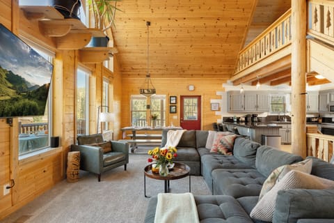 Open Floor Plan - The living, dining, and kitchen areas flow seamlessly together, making it easy to connect with family and friends whether cooking, dining, or relaxing.