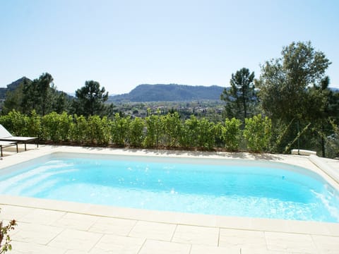 Holiday Home Swimming Pool