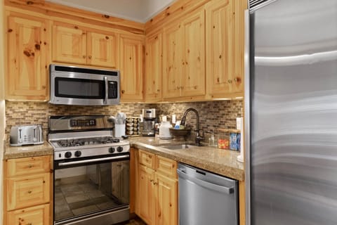 Full Kitchen with new cookware, appliances and more. 