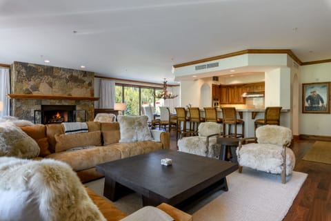 Living Room - Summer