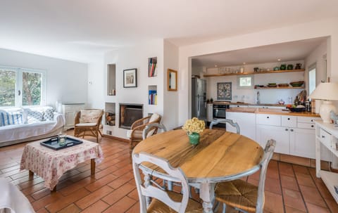 Kitchen/sitting room