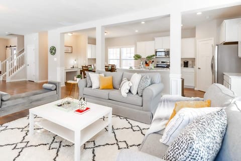 Stay with us for your Indianapolis adventure!