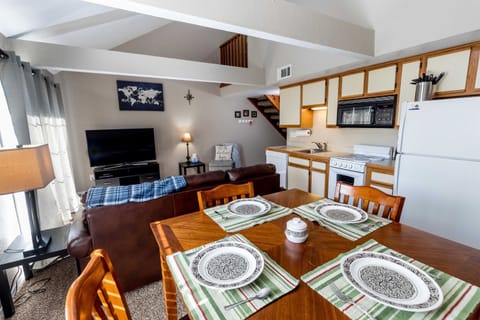 Full kitchen makes dining in simple and satisfying.