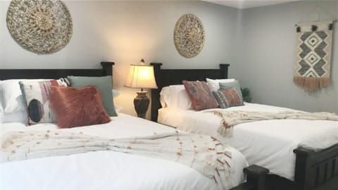 Guest Room 1