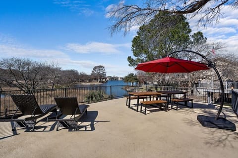 Lucy on the Lake home is on a cove only 200 feet from the main lake