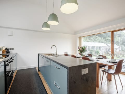 Kitchen | Hafan Yr Haul, Arthog