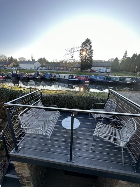 Seating area by the canal. Great for evening sunsets, and watching boats!