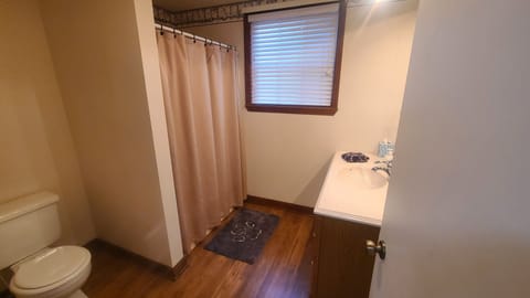 Combined shower/tub, hair dryer, towels, soap